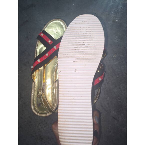 Cape Robbin Platform Sandals - Picture 5 of 6